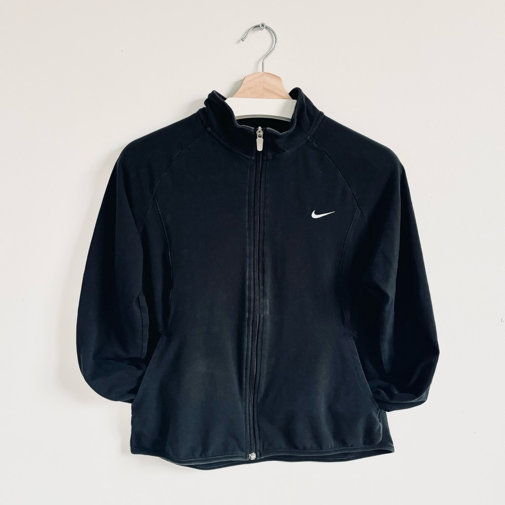 Nike Athletic Fitted Zip Up Long Sleeve Black Top - Picture 1 of 7